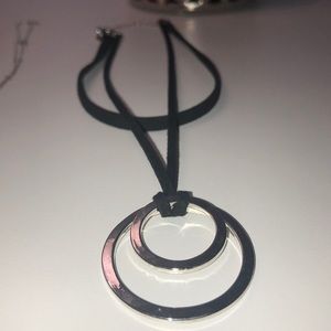 Choker lace circle necklace